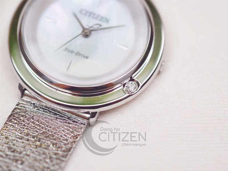 đồng hồ citizen EM0640-82D