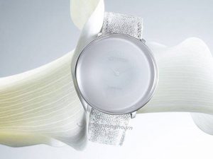dong-ho-citizen-eco-drive-e111-EG7000-01A